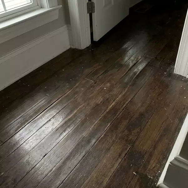 Wood Floor Water Damage Repair in Thousand Oaks, CA